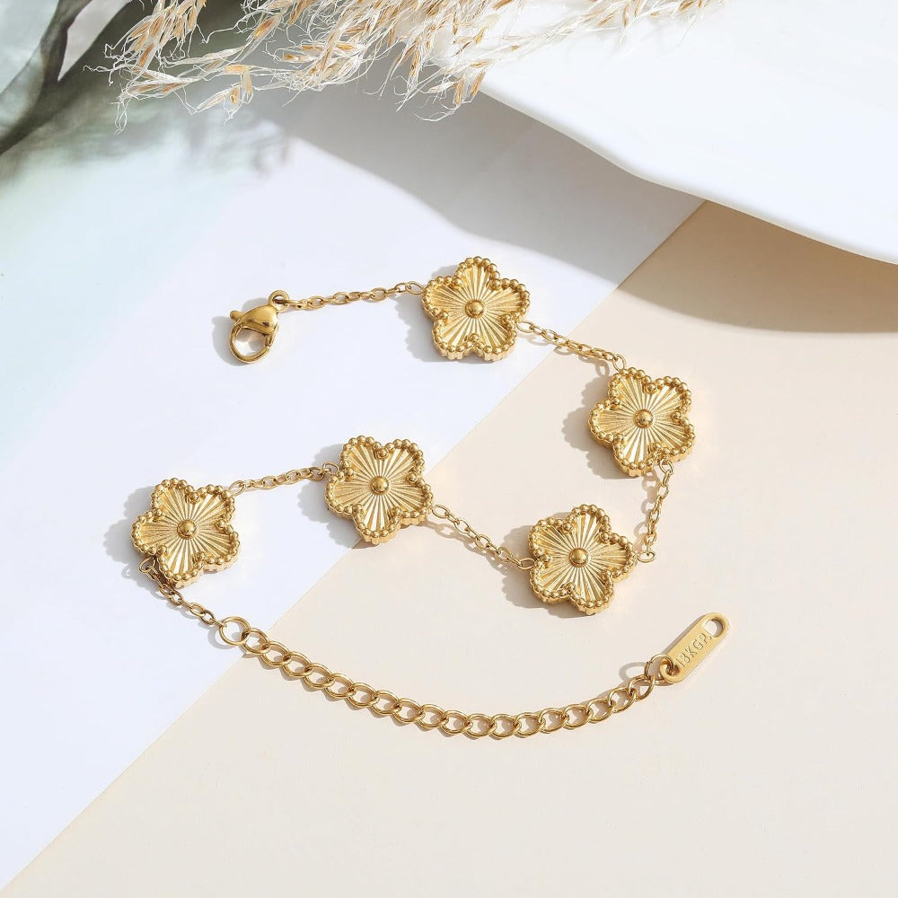 Clover Bracelet for Women 18K Gold Plated Four Leaf Flower Lucky 4 Leaf Link Bracelet Jewelry Gift for Women