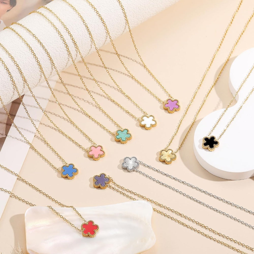18K Gold Plated Clover Necklace for Women, Four Leaf Flower Lucky 4 Leaf Necklace Pendant Dainty Jewelry Gift for Women