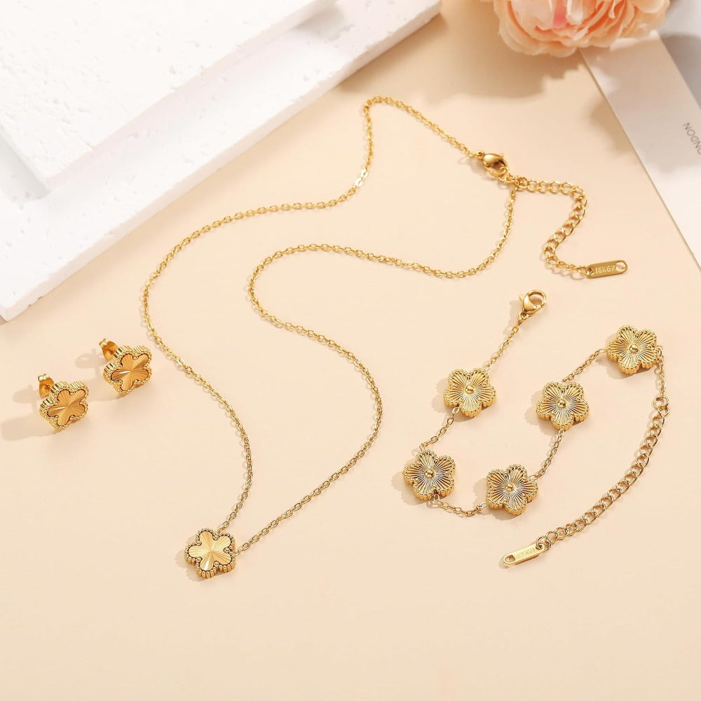 Four Leaf Clover Bracelet Set for Women - 18K Gold Plated Flower Lucky 4 Leaf Necklace Bracelet Earrings Jewelry Sets Gift for Women