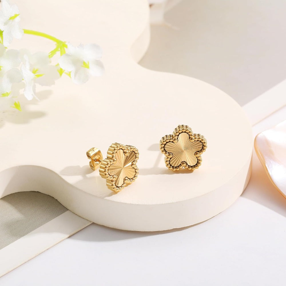 18K Gold Plated Clover Earrings for Women-Four Leaf Flower Lucky Stud Earrings 4 Leaf Dangle Earrings Simple Jewelry Gifts for Women